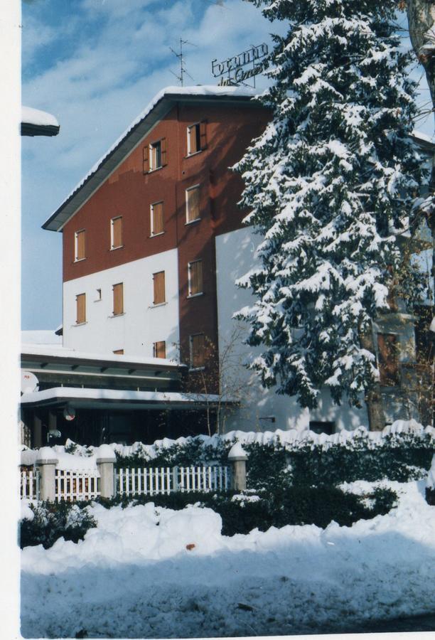 Locanda Da Cines Castelnovo ne' Monti Exterior foto